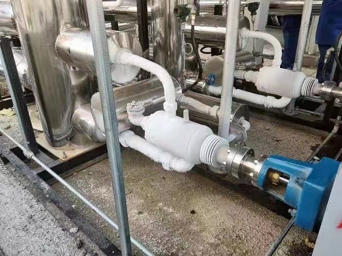 Cryogenic Pumps