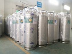 High vacuum insulated LCO2 LOX LIN LAr LNG dewar flasks cryogenic liquid cylinders